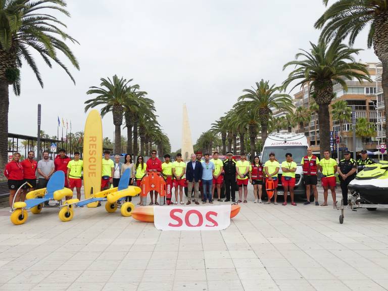 Éxito del servicio de salvamento y socorrismo en las playas de Salou en