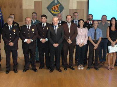 Salou celebra el Dia de la policia amb un ampli reconeixement als cossos de seguretat i societat civil