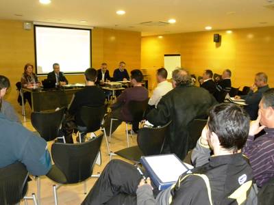 L’alcalde de Salou presenta els projectes de futur en matèria d’esports a les entitats esportives