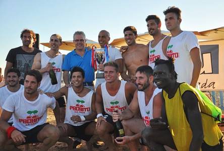 L’equip ‘Pachito’ guanya la 31 edició del torneig de futbol platja
