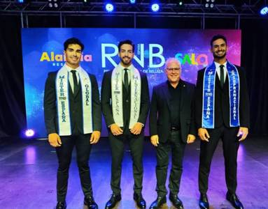 Pablo Herrera, Christian Losana i Alejandro Ortega brillen a la gala de Míster Espanya a Salou