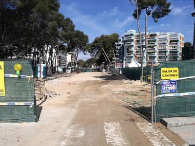 Continúan las obras de mejora de la calle Carles Buigas de Salou