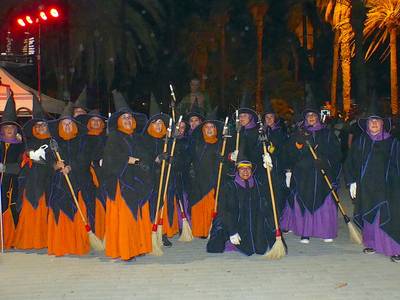 📸 GALERÍA: Las Bruixes Latemó de Salou celebran, a lo grande, su 20 aniversario