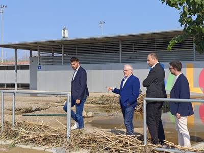 El Ayuntamiento asegura la continuidad deportiva de 800 personas firmando un convenio con el Complejo Deportivo de Salou