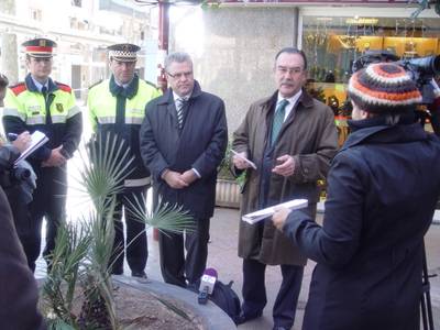 La Policía Local de Salou y los Mossos d'Esquadra suman esfuerzos durante la época de Navidad